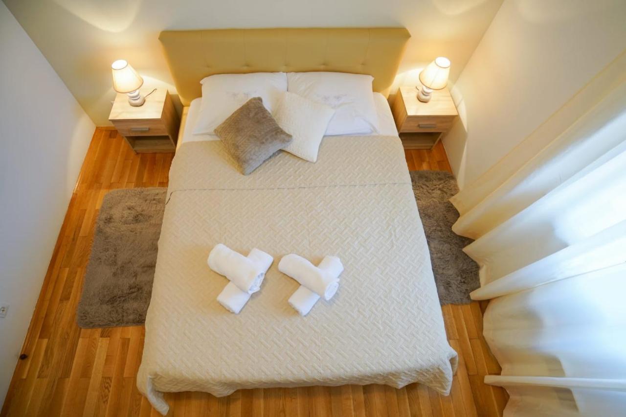 Apartament Nicol *